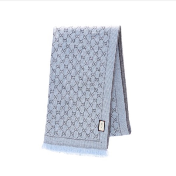 GUCCI REVERSIBLE SCARF. NWT - Picture 6 of 13